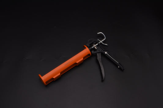 230mm (9'') Caulking Gun with 360° rotation